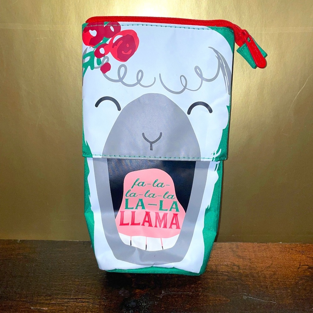 Thirty-One Fa La La‎ Llama Hide & Peek Holiday Christmas Pouch